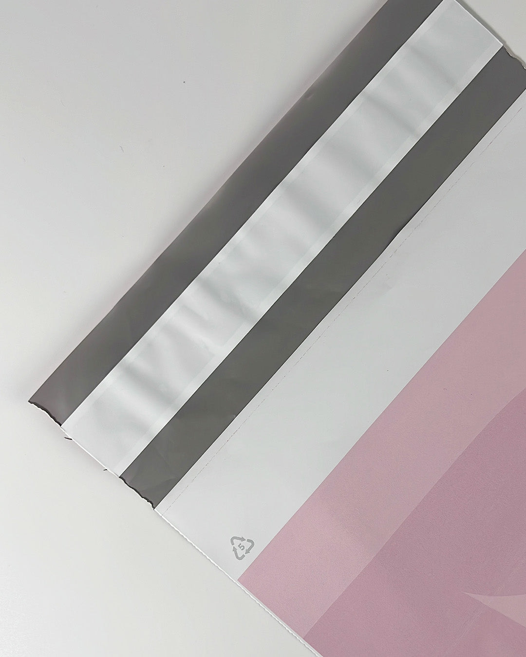Custom Poly Mailers (Medium 10” × 13”)